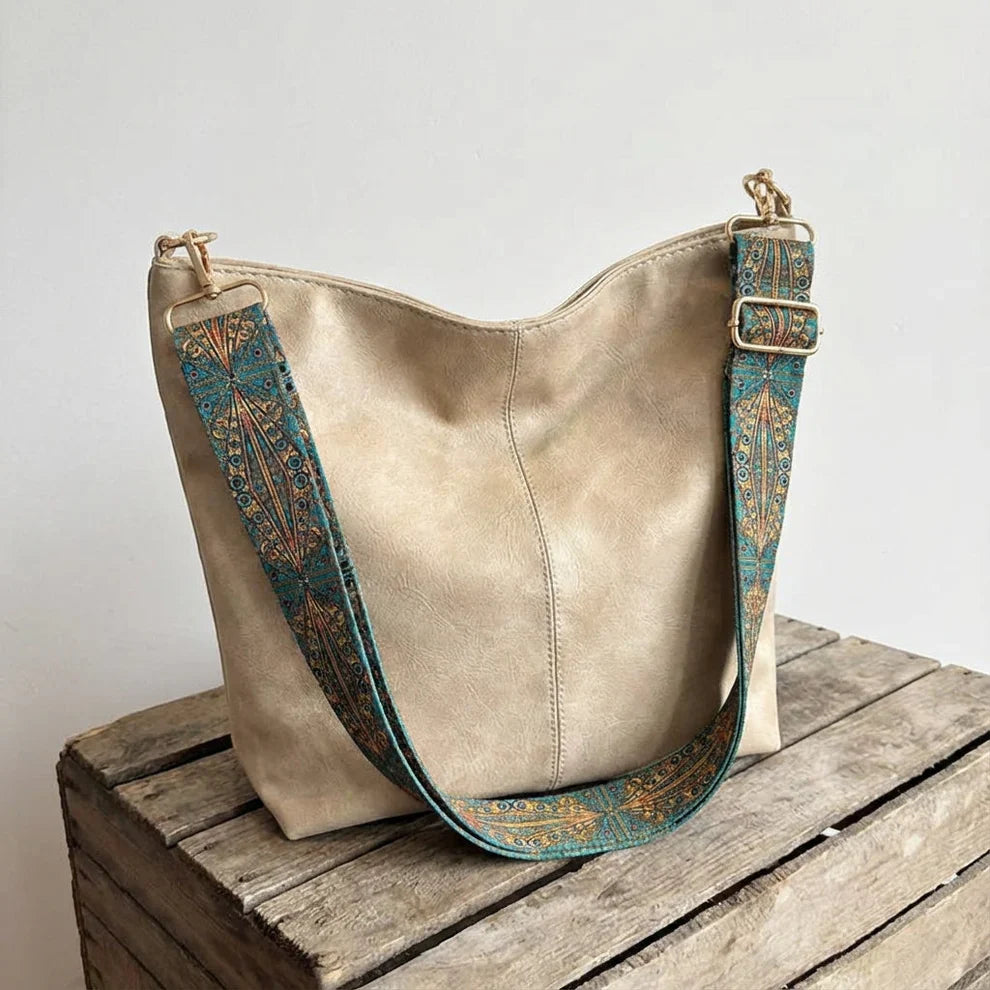 Chelsey | Spacious and Organized — Leather Work Bag with Compartments