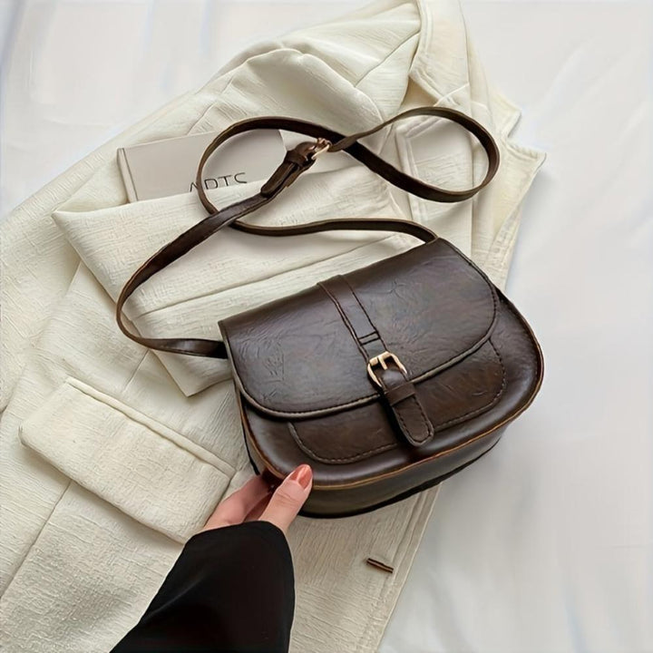 Evelyn | Compact and Stylish — Leather Saddle Bag
