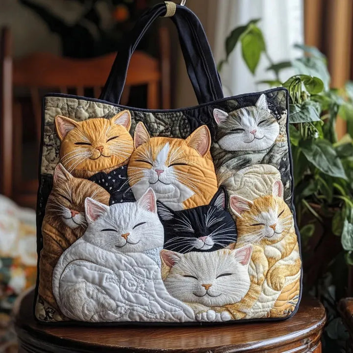 Quilted Tote - Sleeping Kittens