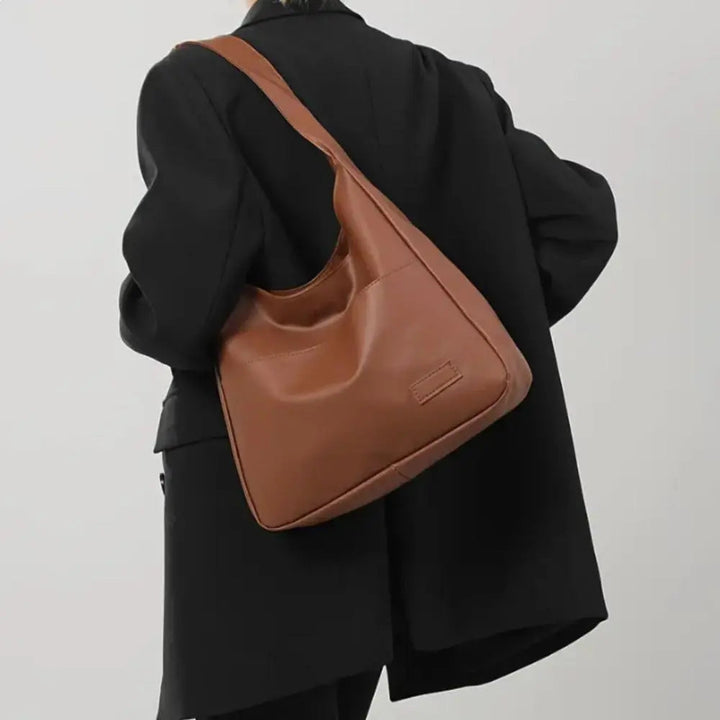 Gloria | Vintage Style, Modern Portability — Leather Bag