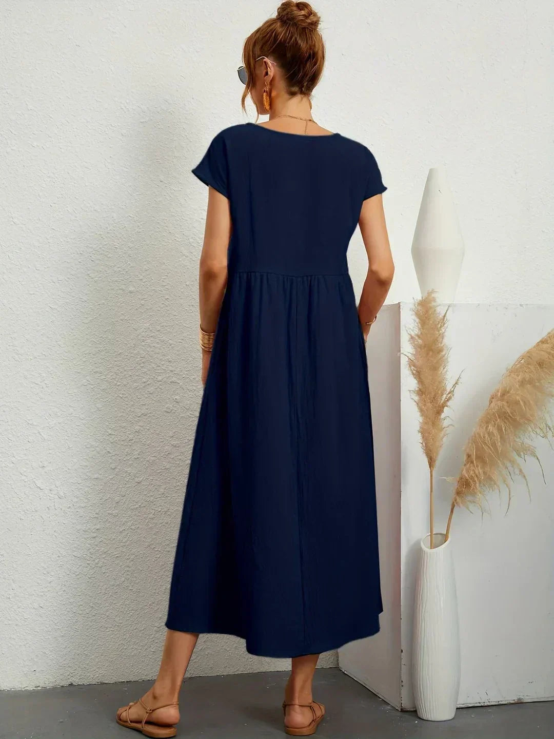 Gabriela™ | Midi fluid dress of timeless elegance