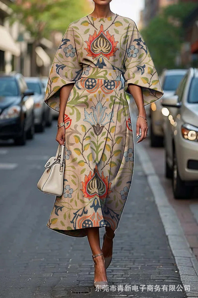 Melody™ - Elegant Dress with Round Neck