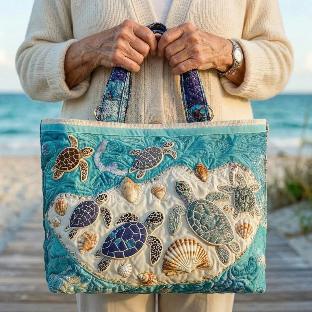 Quilted Tote- Turtle Love